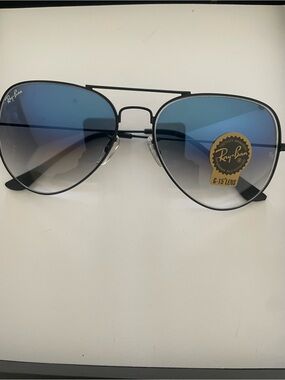 Ray-Ban Black Aviator RB3026 Temple Arm